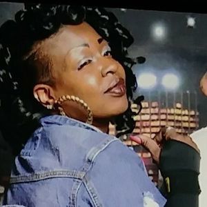 Meet your Posher, Adrienne nikki